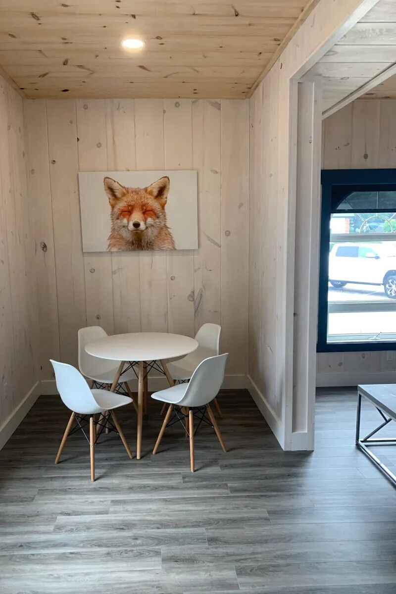 18 Metcalf St. Bathroom